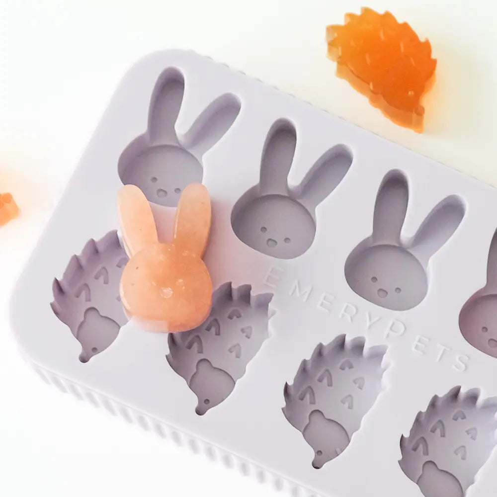 hedgehog + bunny treat mold | emerypets