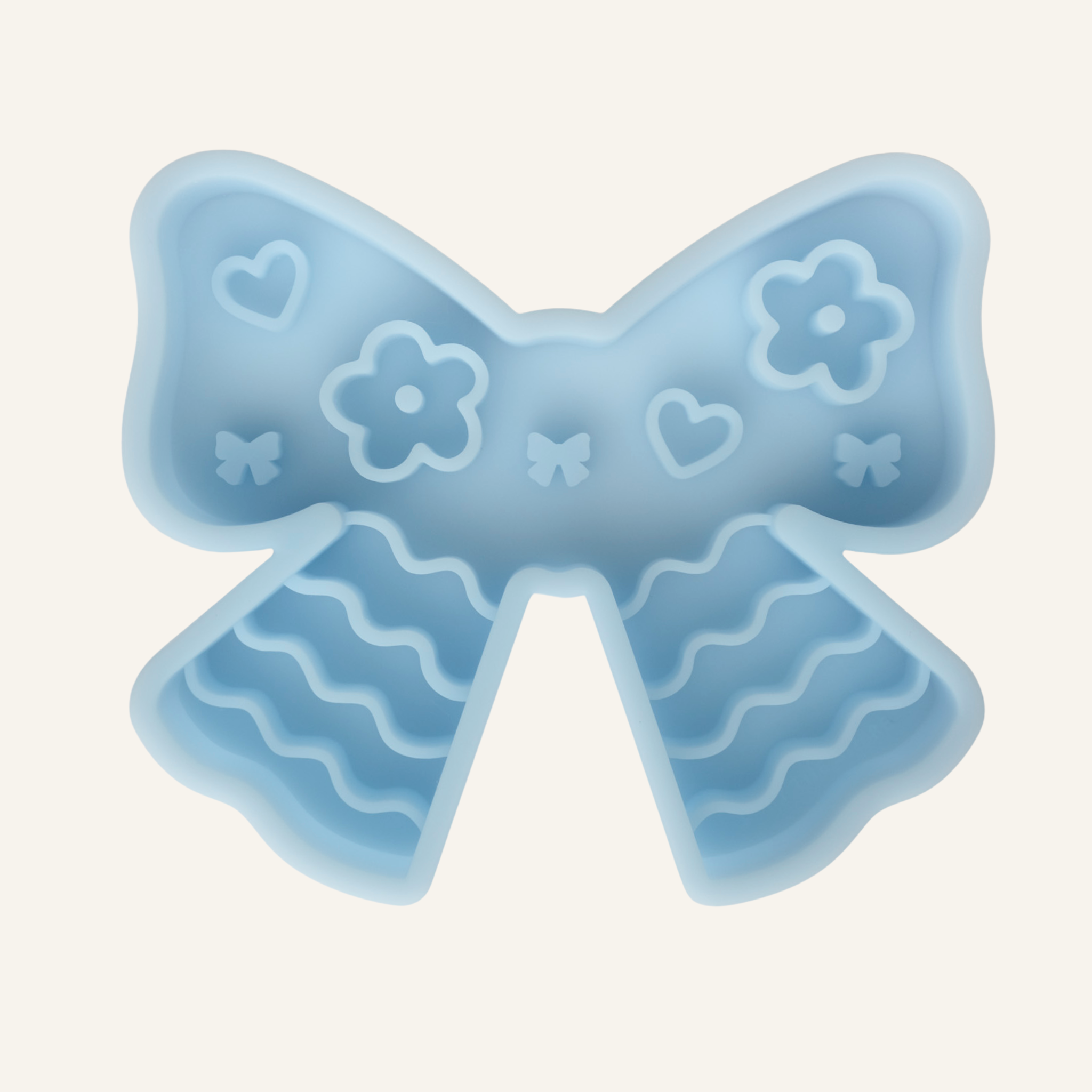 coquette forage feeder in polar blue