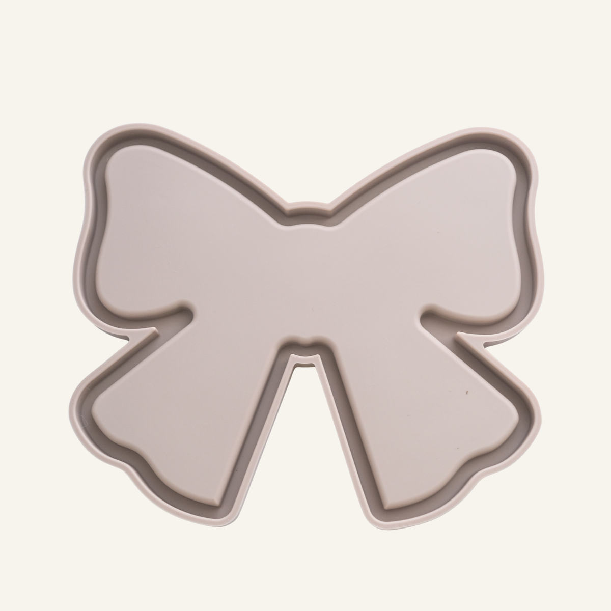 coquette meadow lid in latte