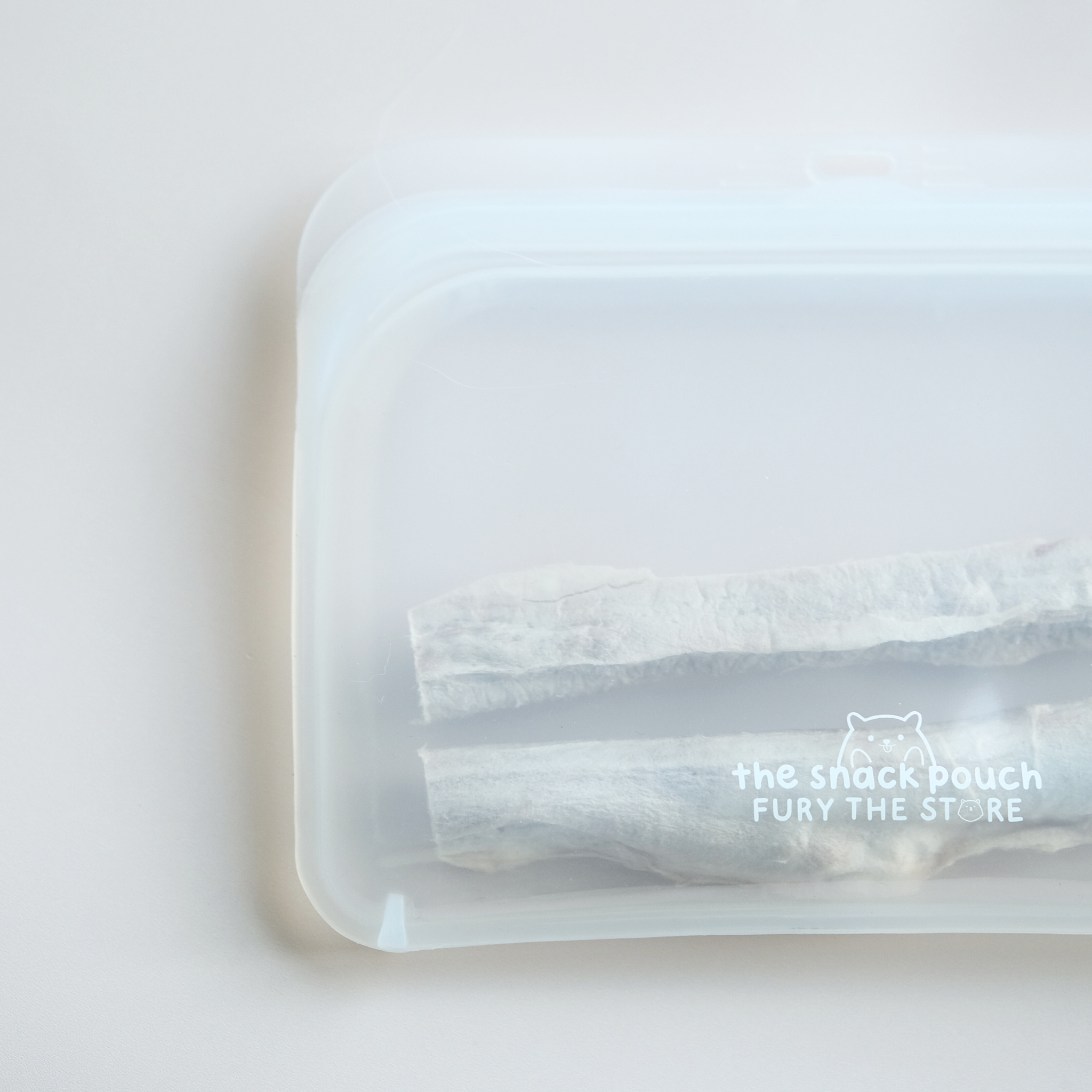 the snack pouch standard