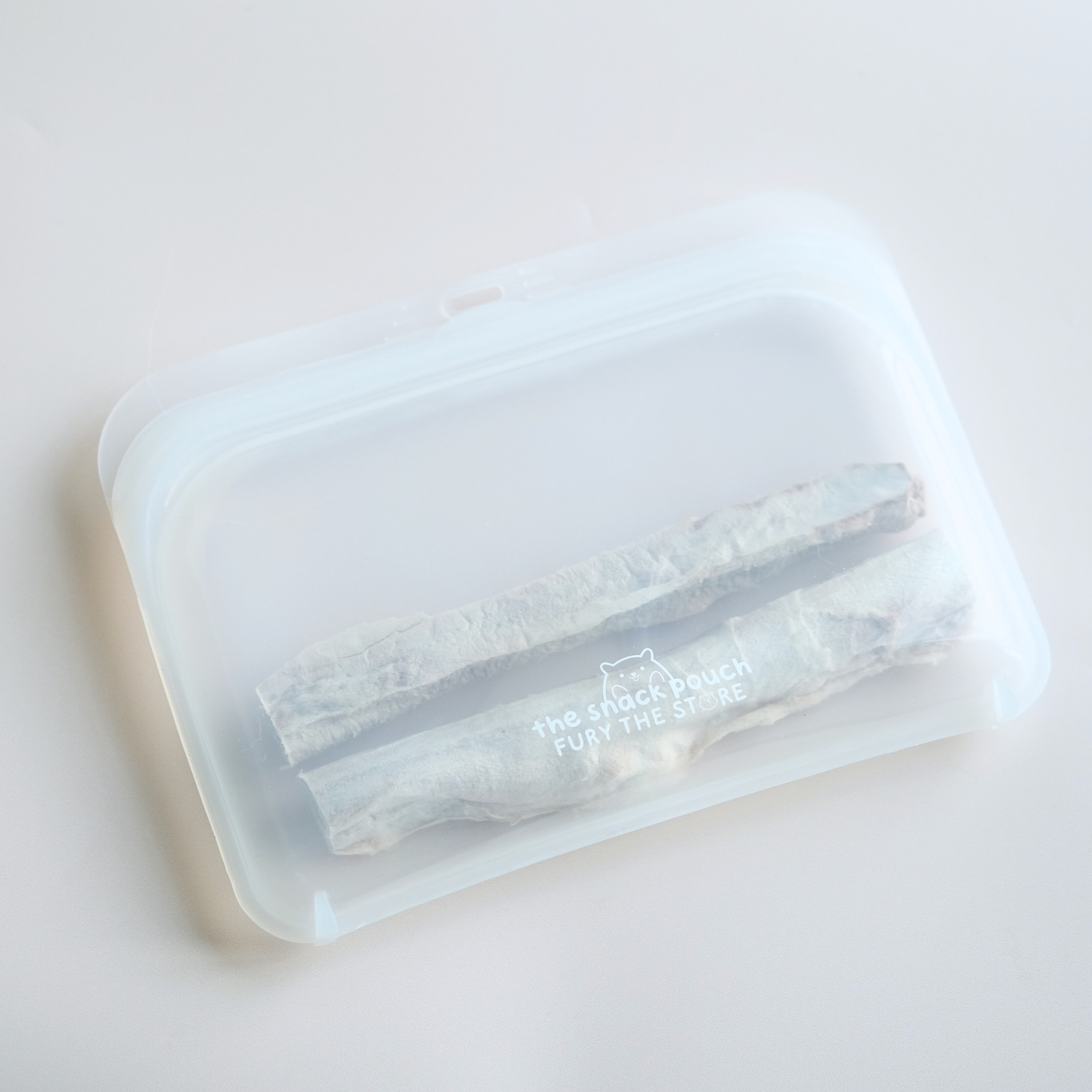 the snack pouch standard