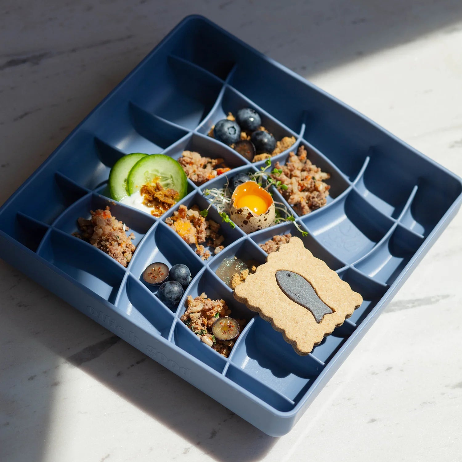 wavies slow feeder bowl | ollie b good
