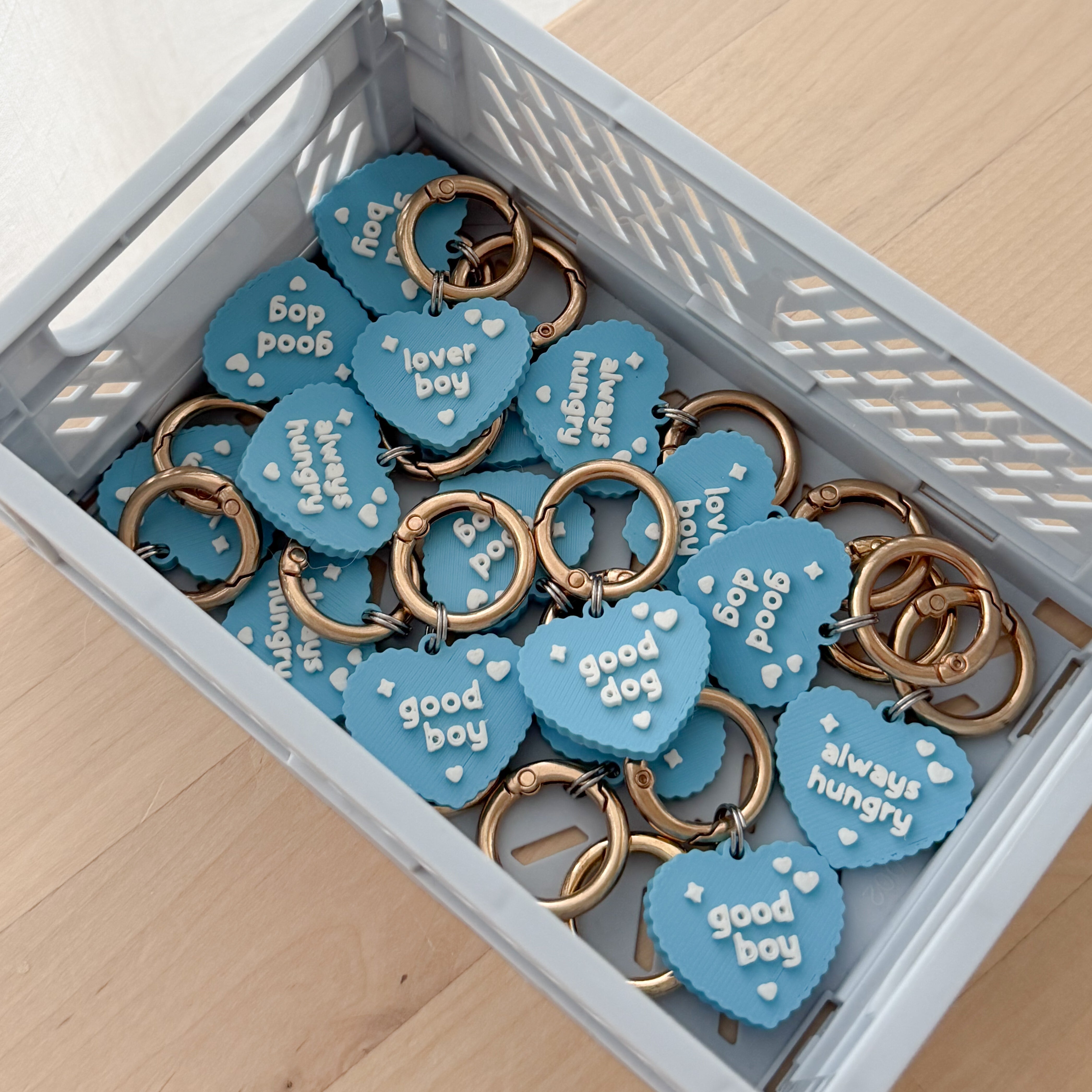 mini tags