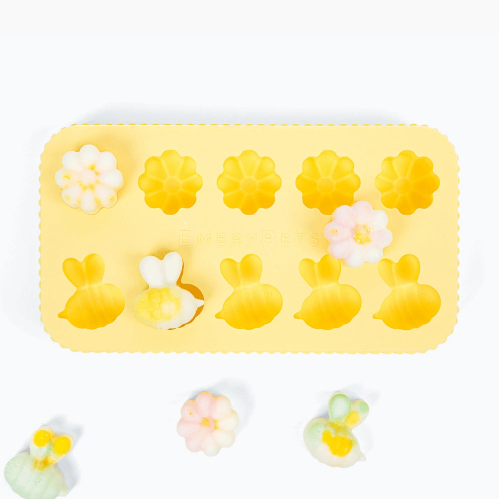 bee + daisy treat mold | emerypets