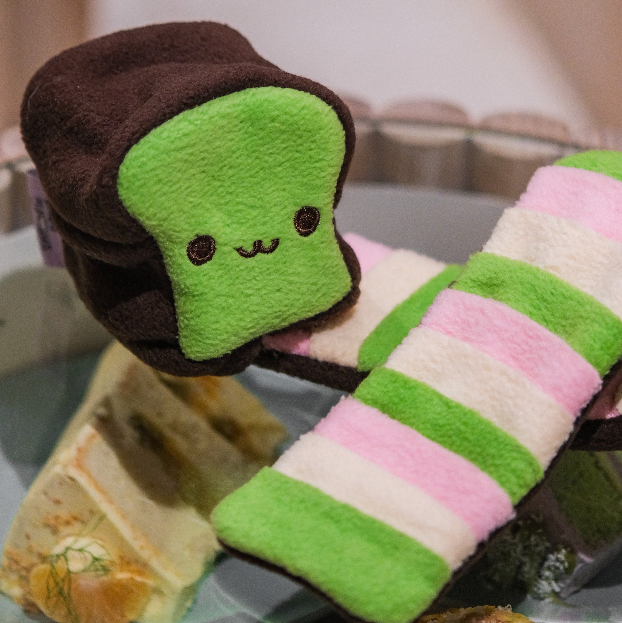 matcha toast snuffle toy
