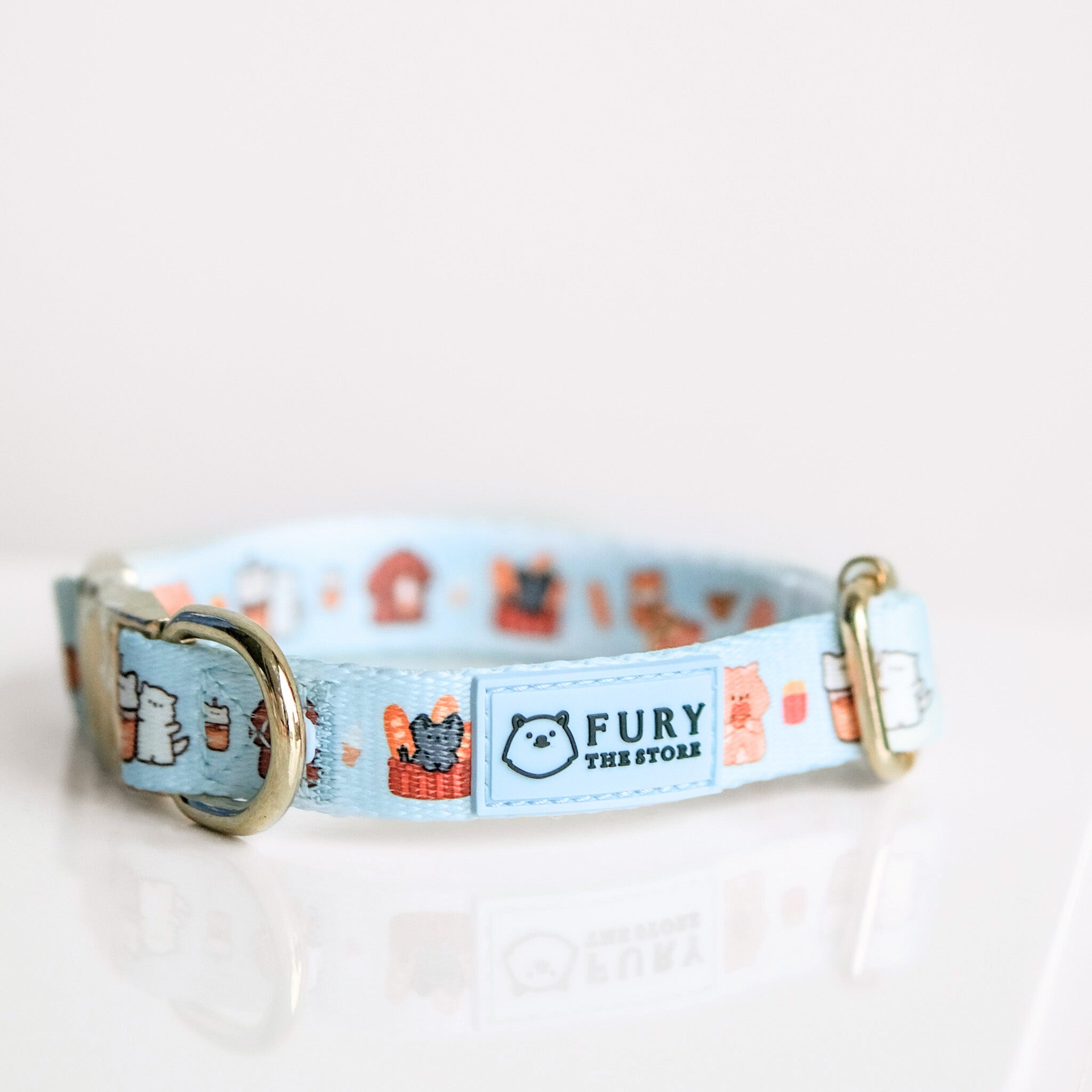'fury&friends in nyc' collar