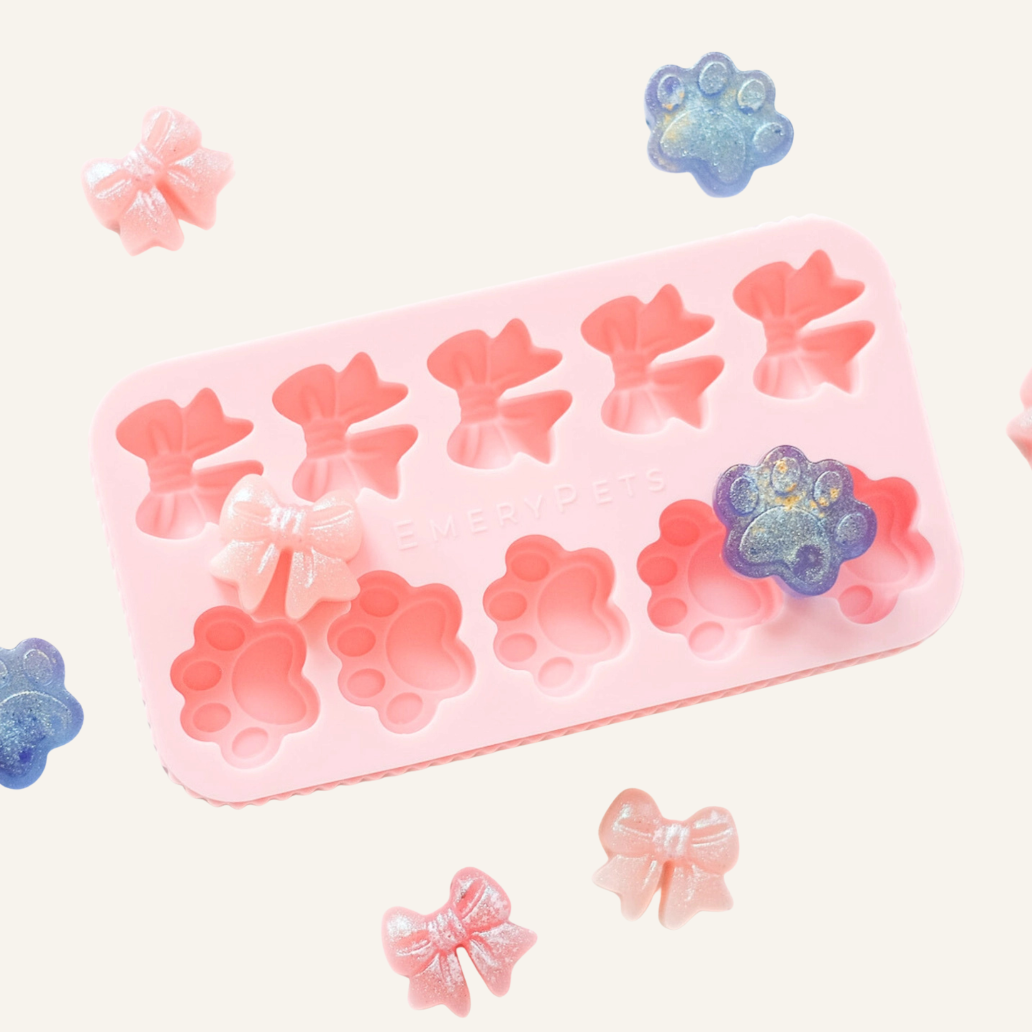 bow + paw treat mold | emerypets