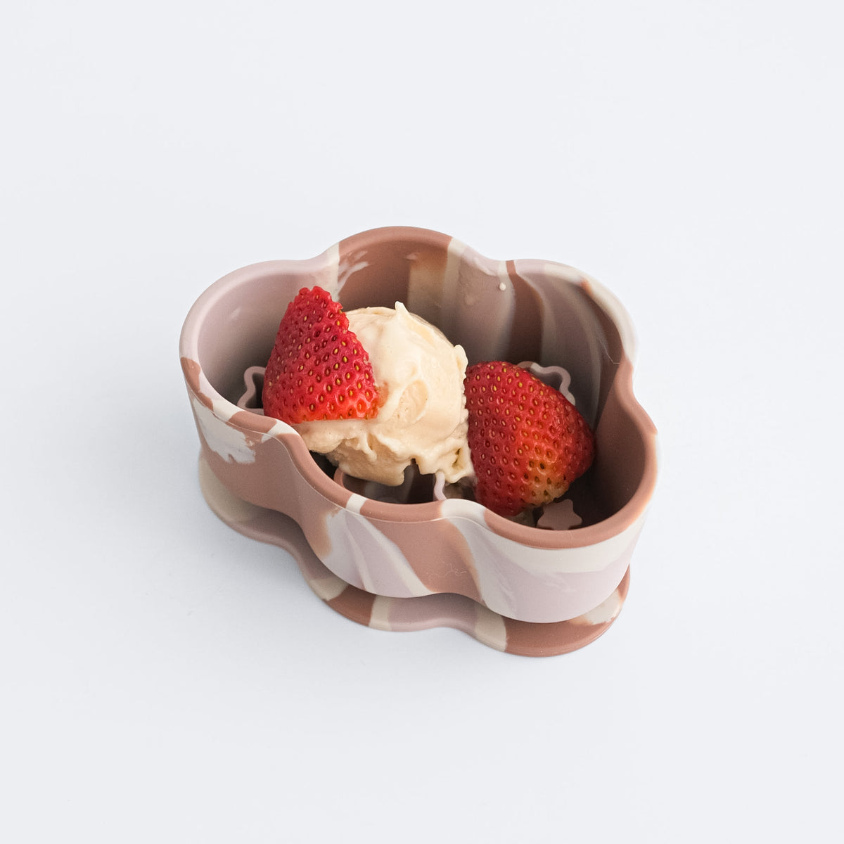 nimbus forage feeder set in neapolitan ice cream