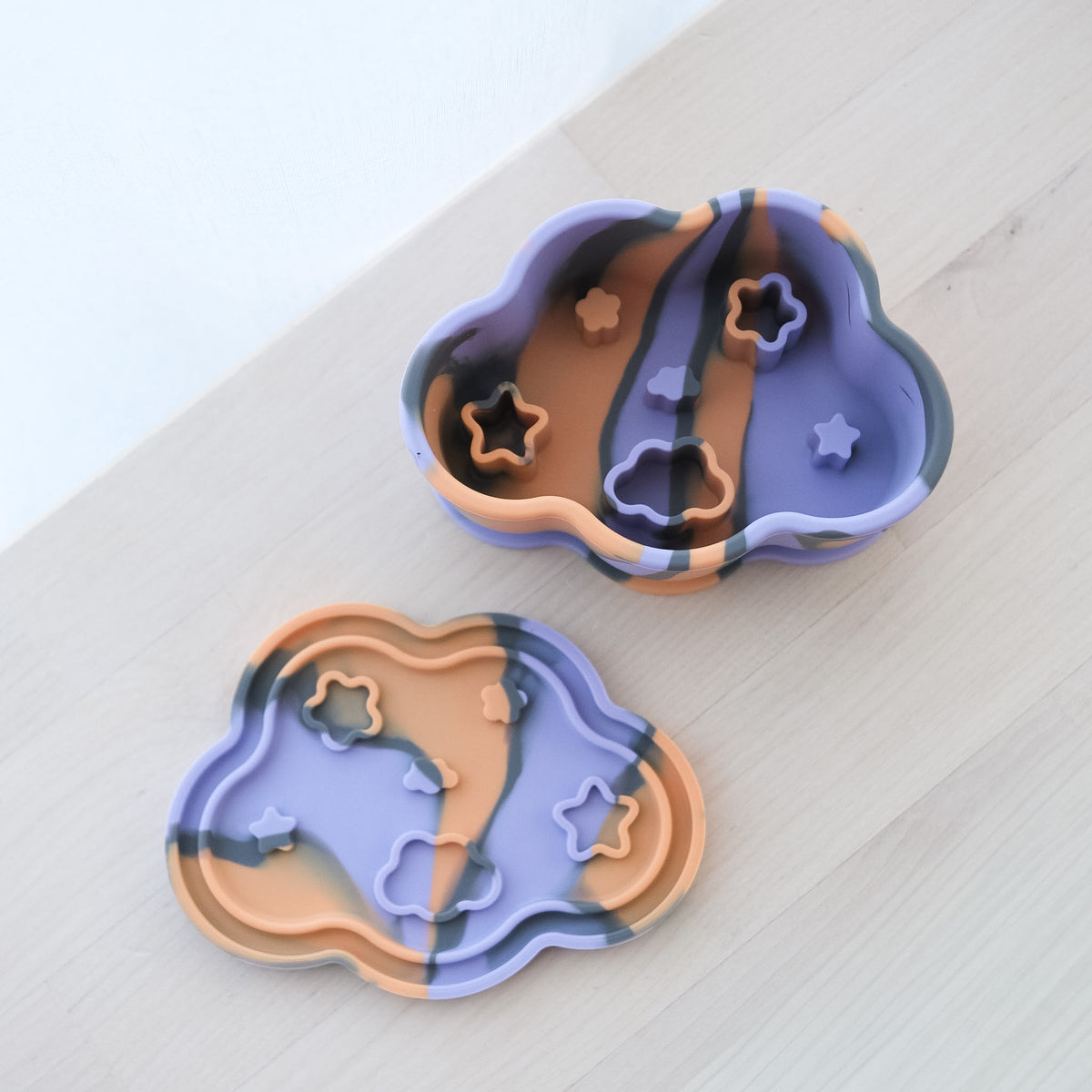 nimbus forage feeder set in hocus pocus