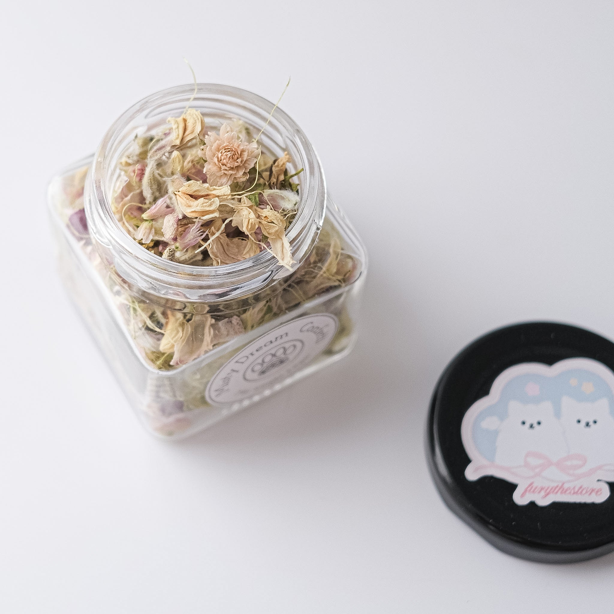 misty dream confetti jar | dogs in the meadow