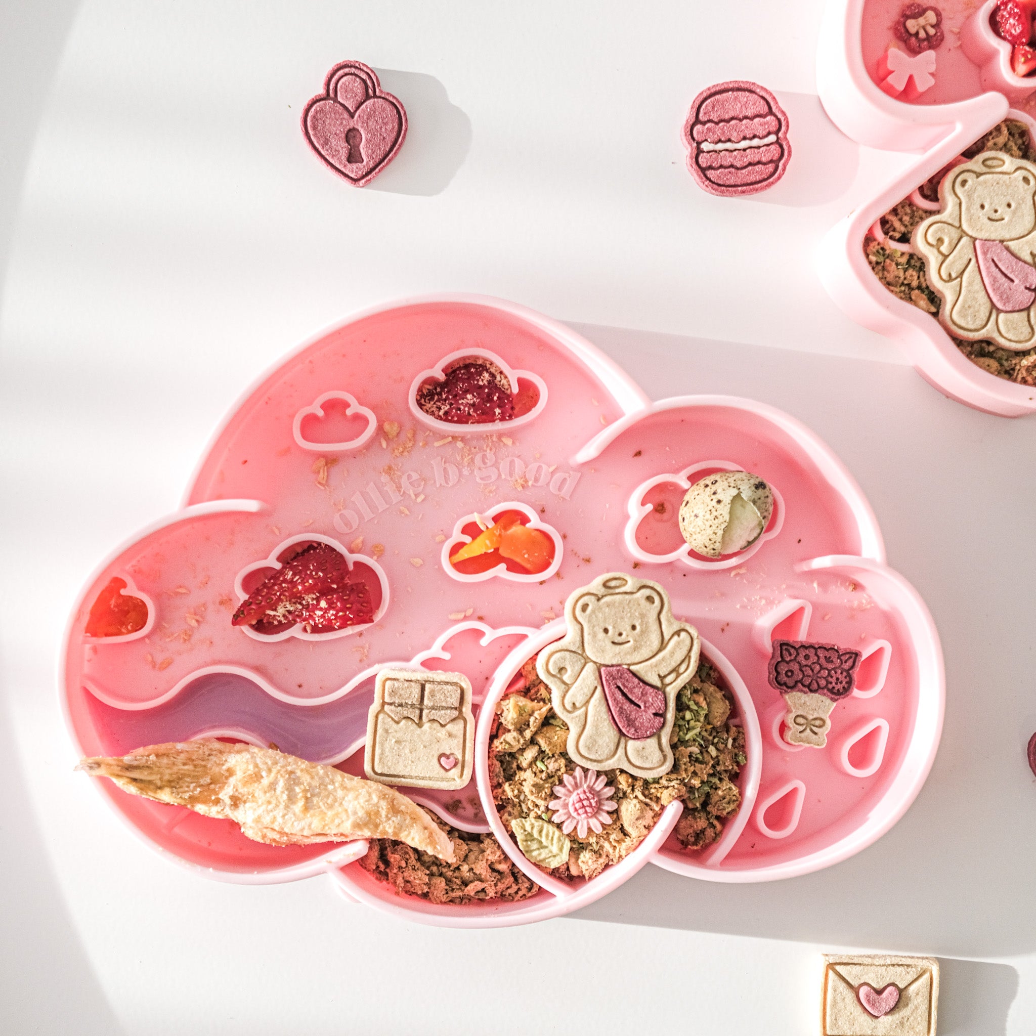 cloud slow feeder bowl | olliebgood